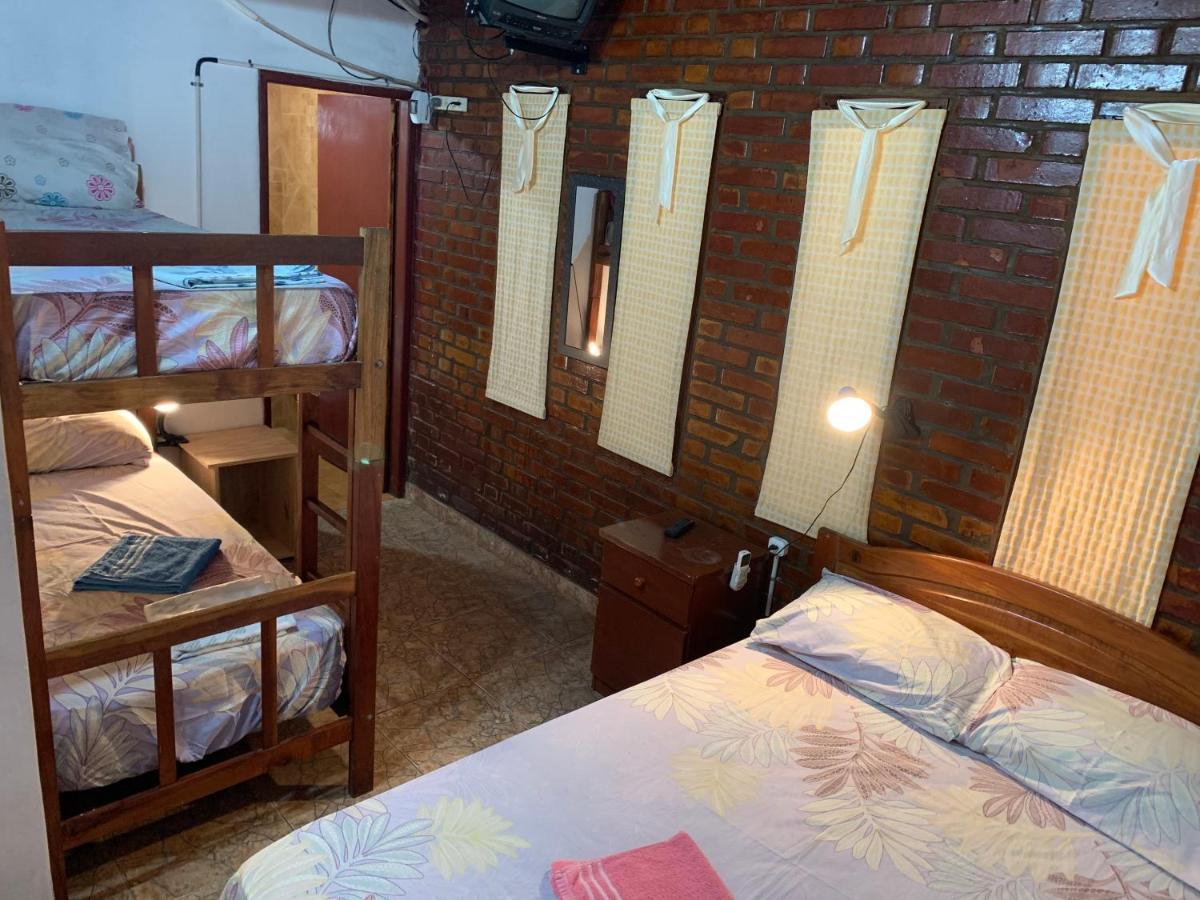 بويرتو إجوازو Litt Iguazu Hostal المظهر الخارجي الصورة
